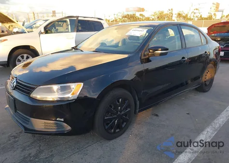 2014 Volkswagen Jetta 1.8T Se from USA, damaged, VIN 3VWD17AJ8EM420377